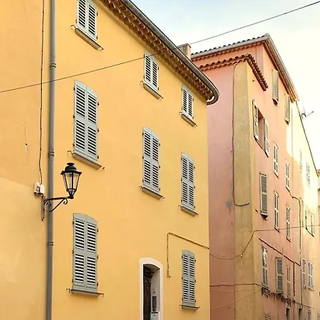 Authentisches Im Herzen Des Dorfes By Interhome